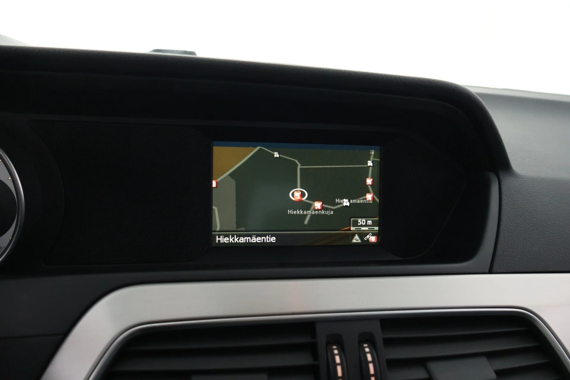 Car Image - 2ECqIxFYmzj14c2XijQuZD