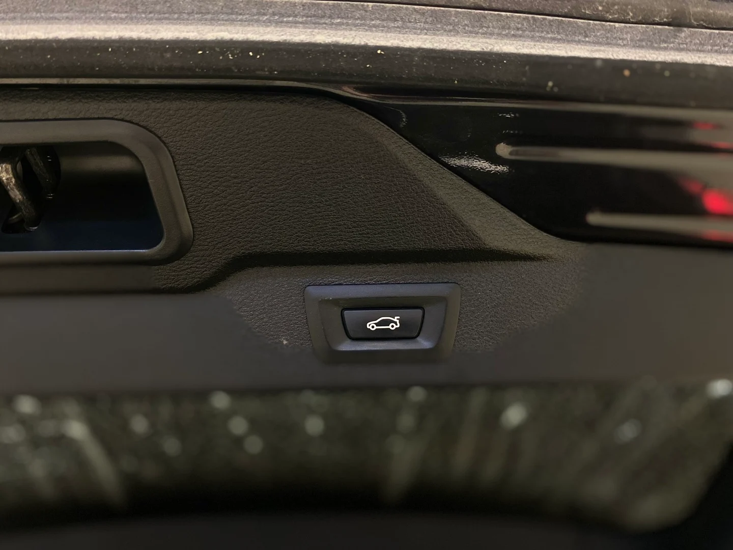 Car Image - 1hOhj1yZRhDPmNgHUzWwlb