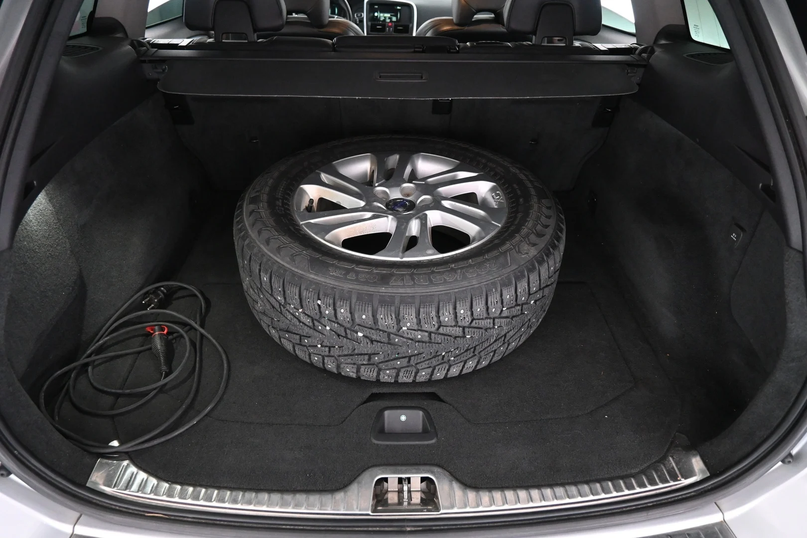 Car Image - 3pbqIWhiimvNeN4kon0ysu