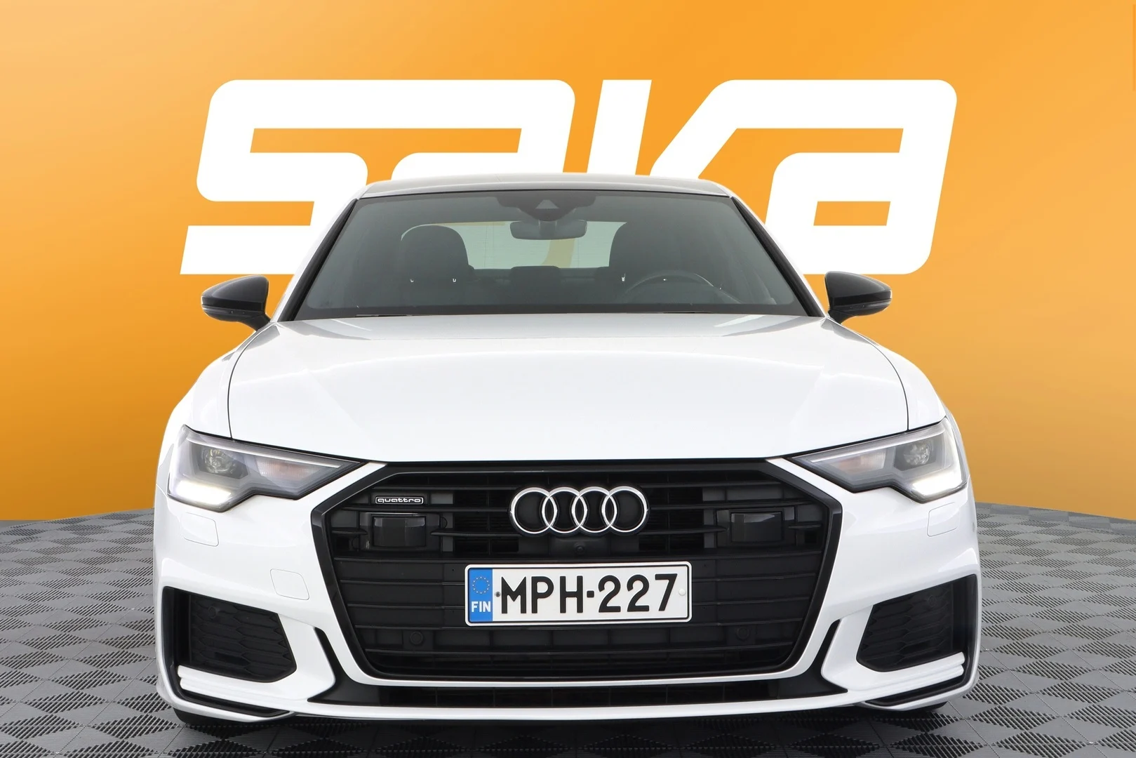 Car Image - 6foUfavXgjIg94HUxnKlIX