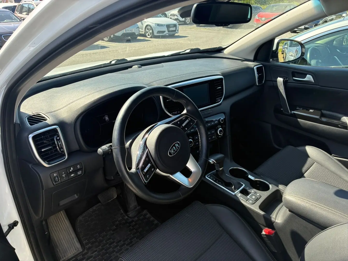 Car Image - 2M59kELU3hETargLj7zvom