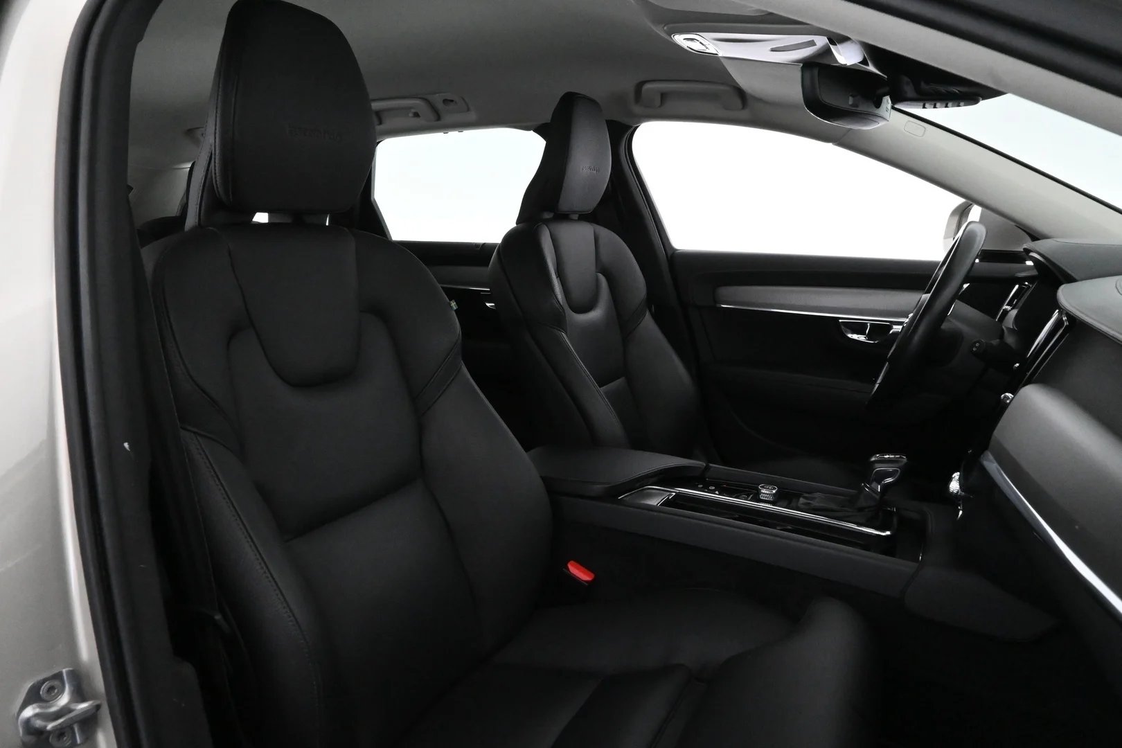 Car Image - 6SRtHhfWnb2gmHZMsi306a