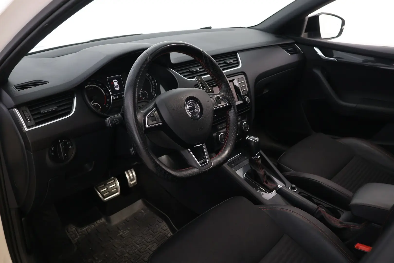 Car Image - 1U2OldLB3AUryLk1RPWrc7