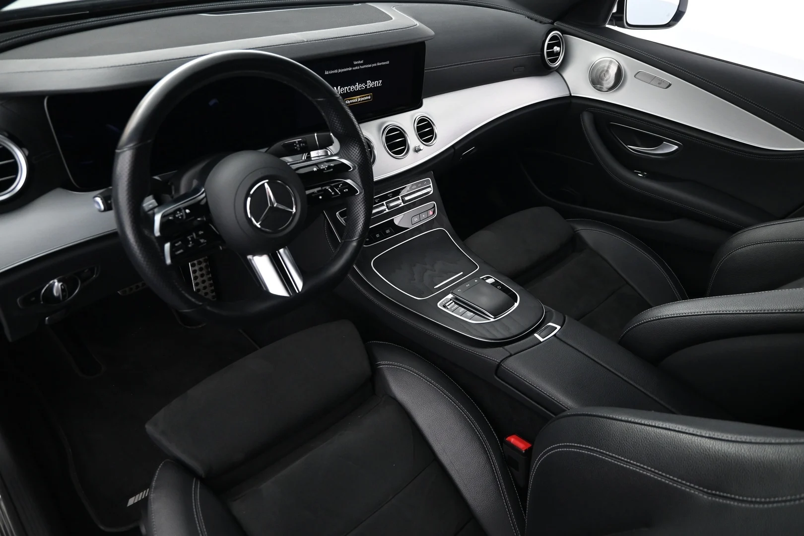 Car Image - 2Qj6aeVfOOhyZWN98nhaJA