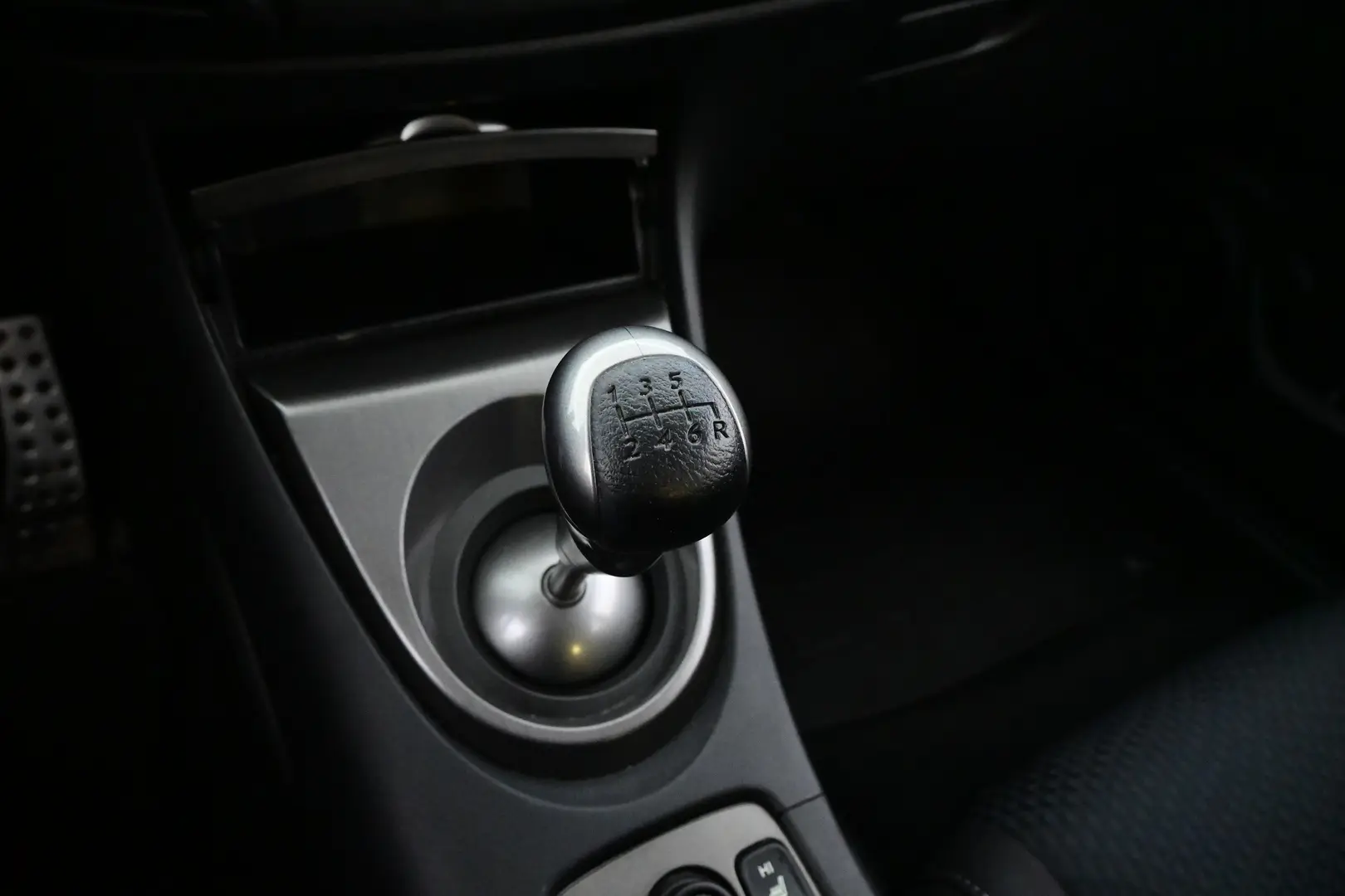 Car Image - 2hNOp4QOPLtrhjCWzeRIN2