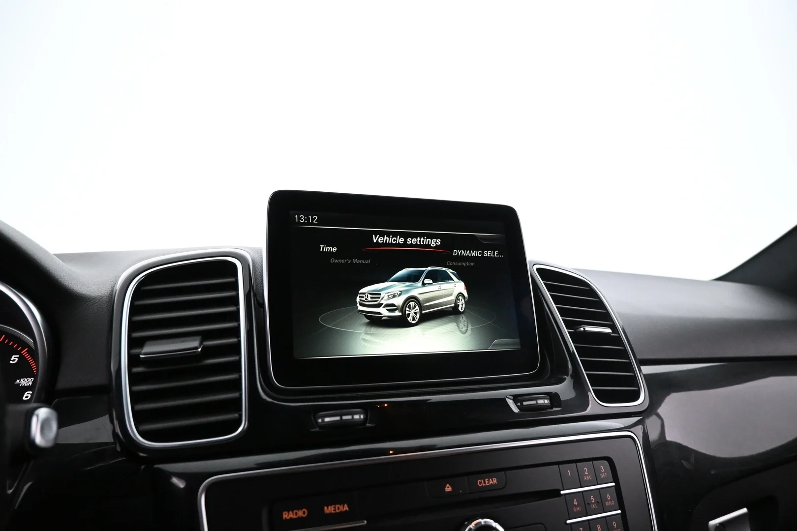 Car Image - Fsajn8ldxKODLpbvmWNEO