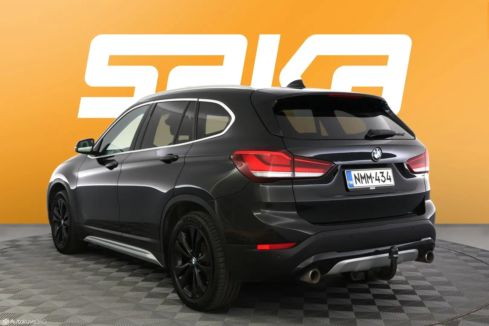 Car Image - 5J8jcLk5Bola4r3aRNRkaw