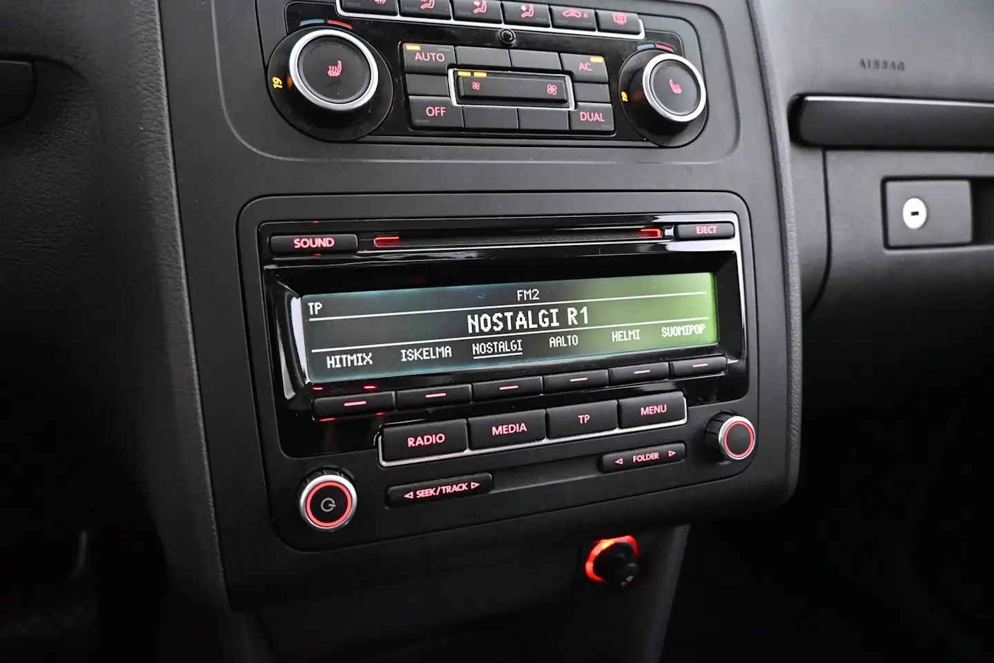 Car Image - 7DaFX37COitguY9DbIhVTh