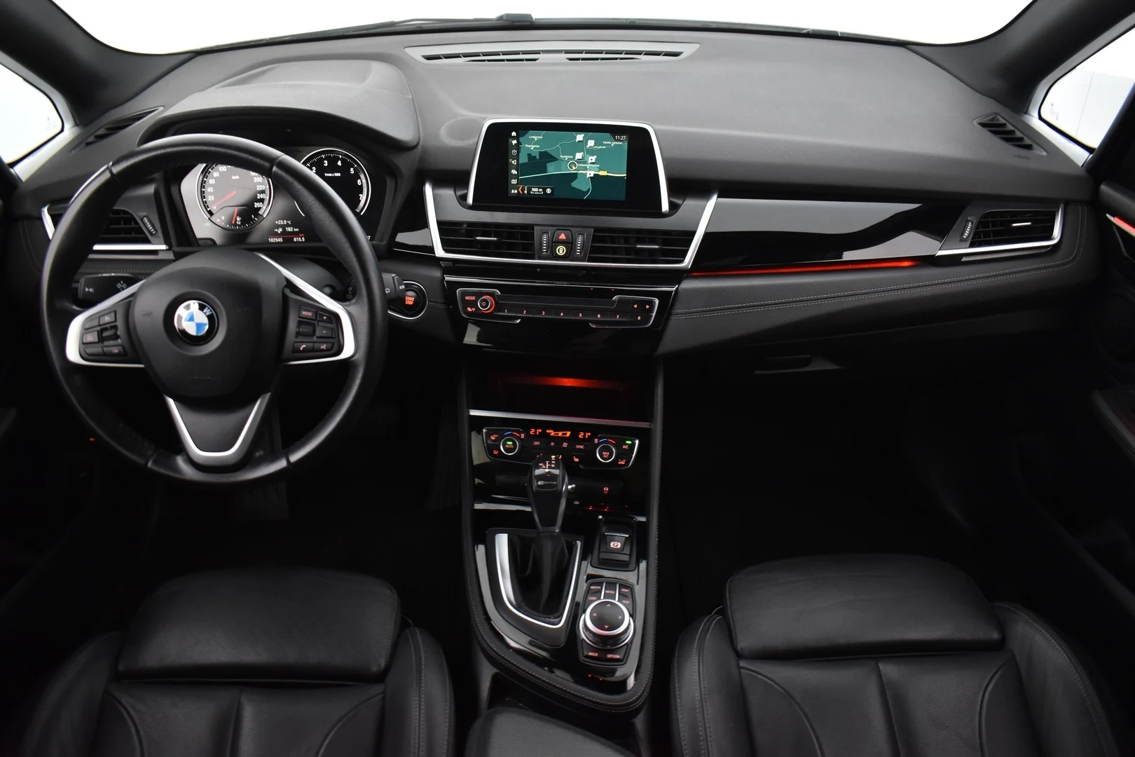 Car Image - 5P7VlIGcDAIPindE2jliFz