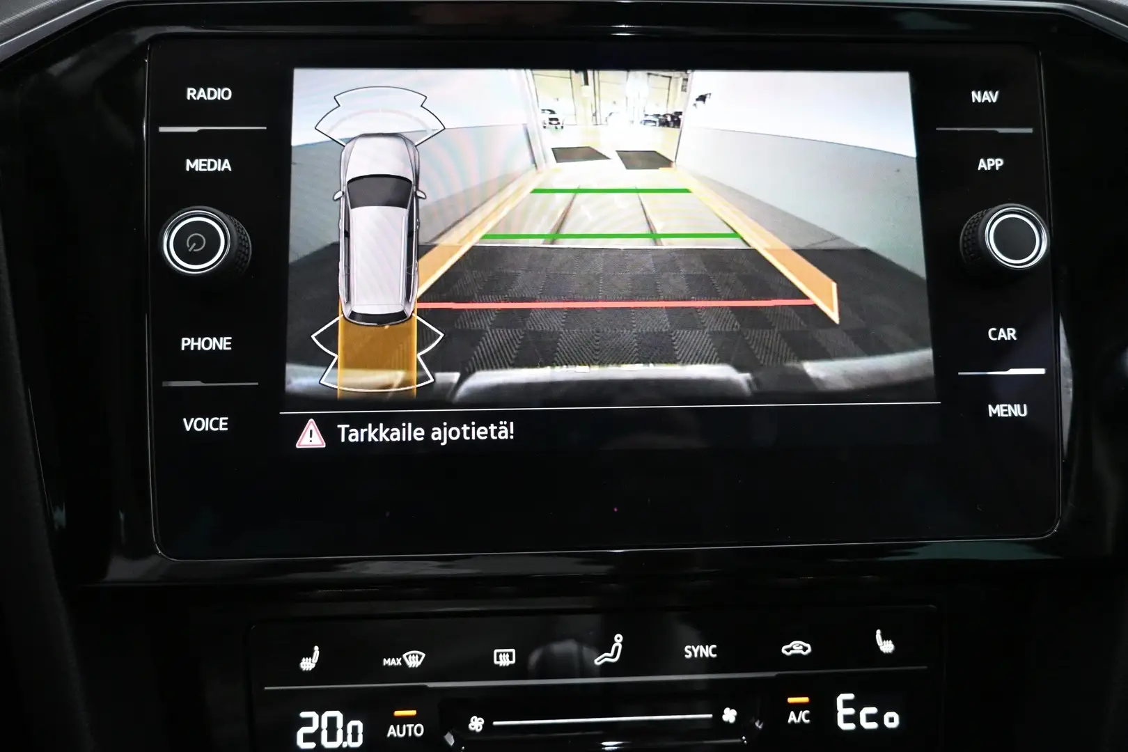 Car Image - 17H1IFKtL79SFXnU4uwju2