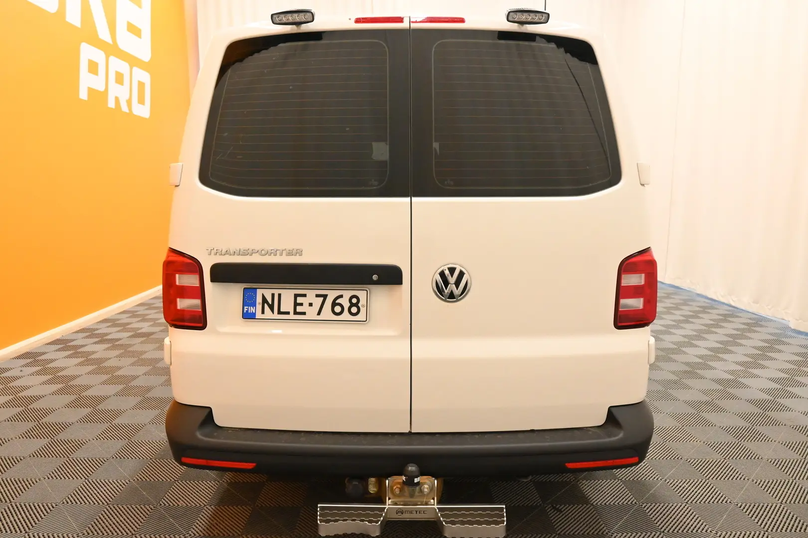 Car Image - 5Zf8FEIt1zA1CbnQMBqY06