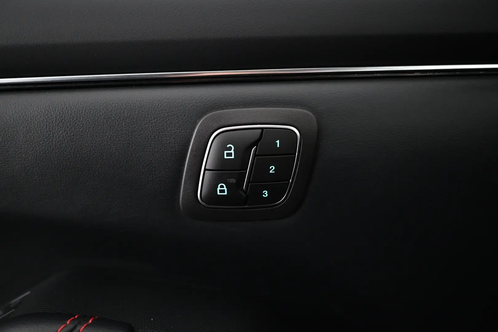 Car Image - 5qER6CVxRWeAuLSqeoOP3Y
