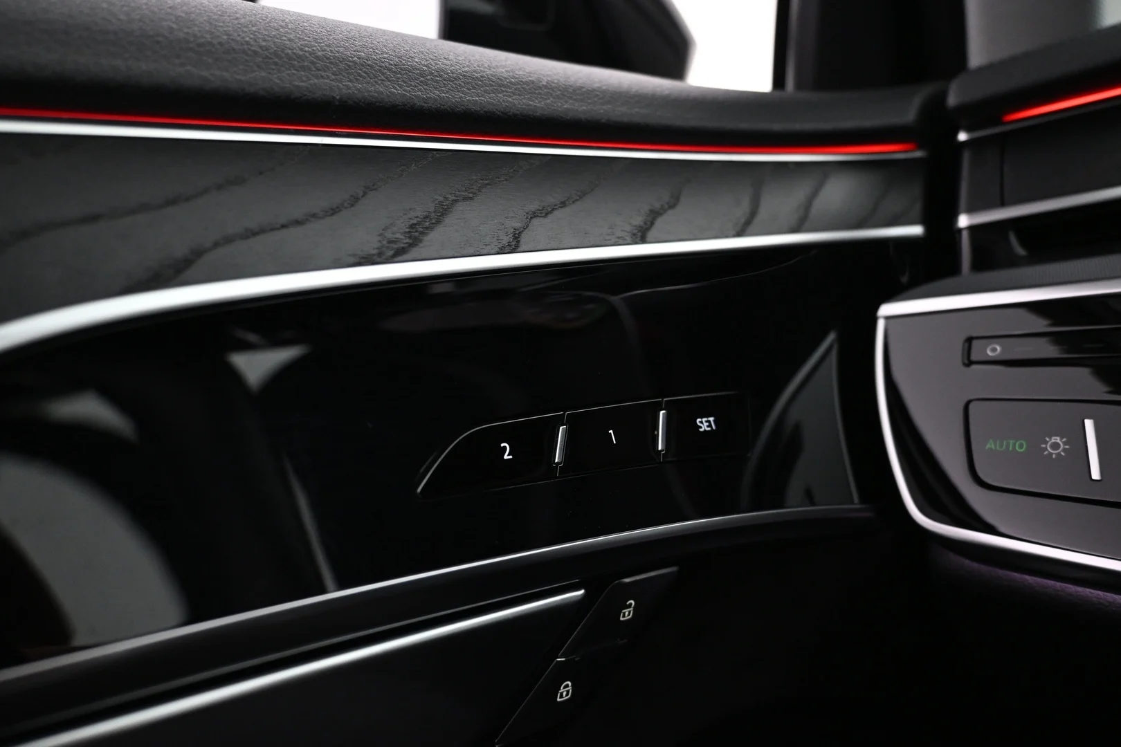 Car Image - 7joLyc9zKGNvxM91PhJe9m