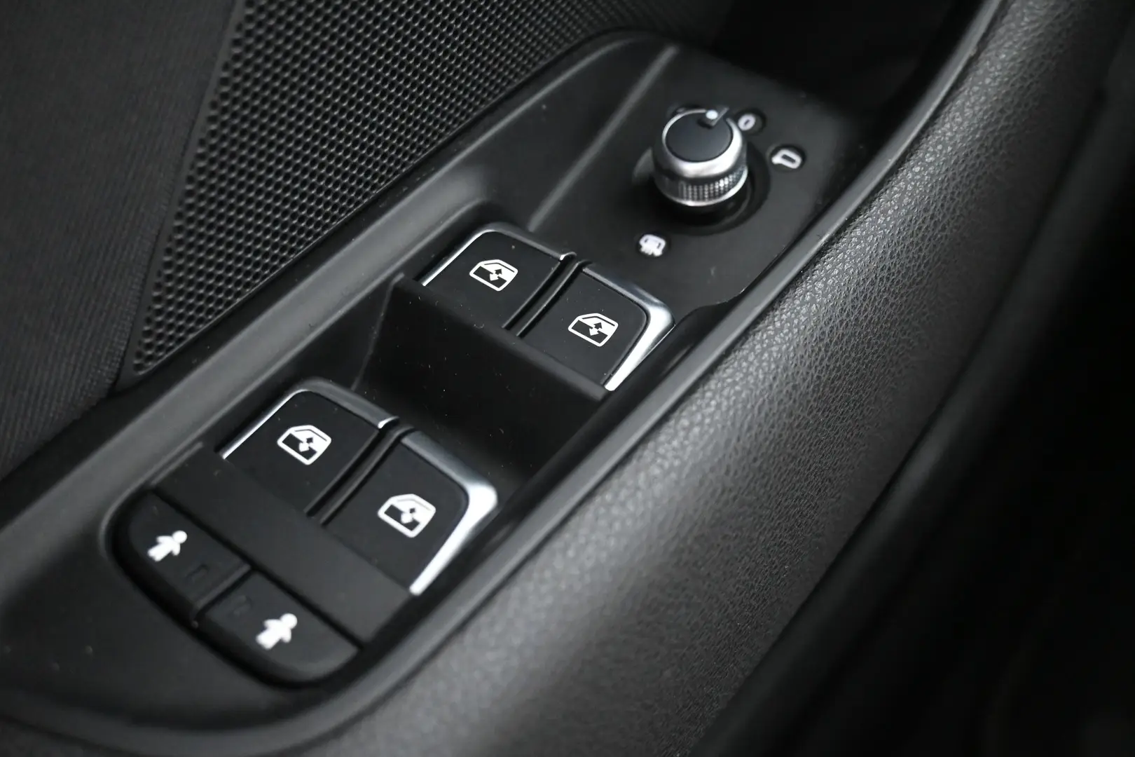 Car Image - 3f8H4Skjkqd7pJUcOkhssB