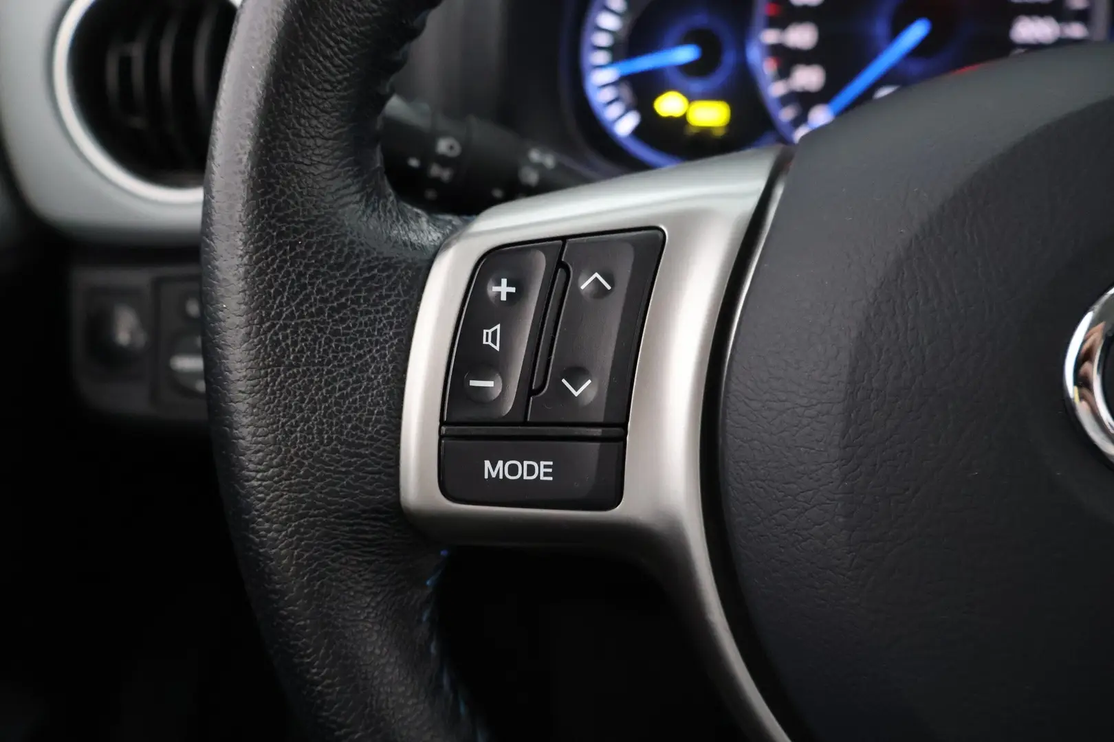 Car Image - gygqiG3lHMXeHmfCBUV2T