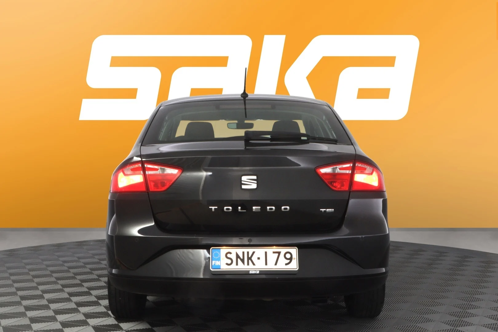 Car Image - 4sxqvNCqpJUUz6jqQG4T43