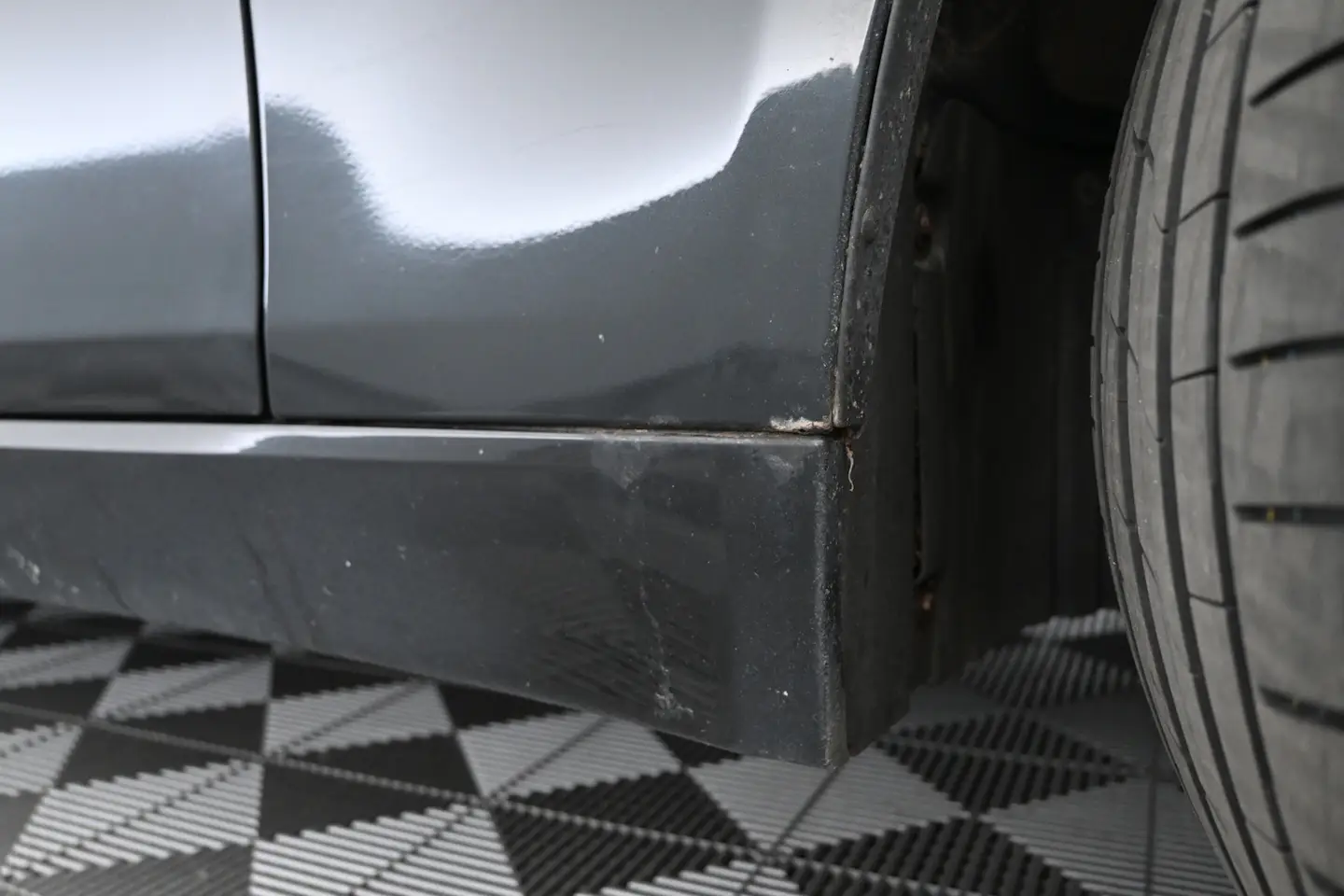 Car Image - mZjI4K01CfPavlRWmPKFT