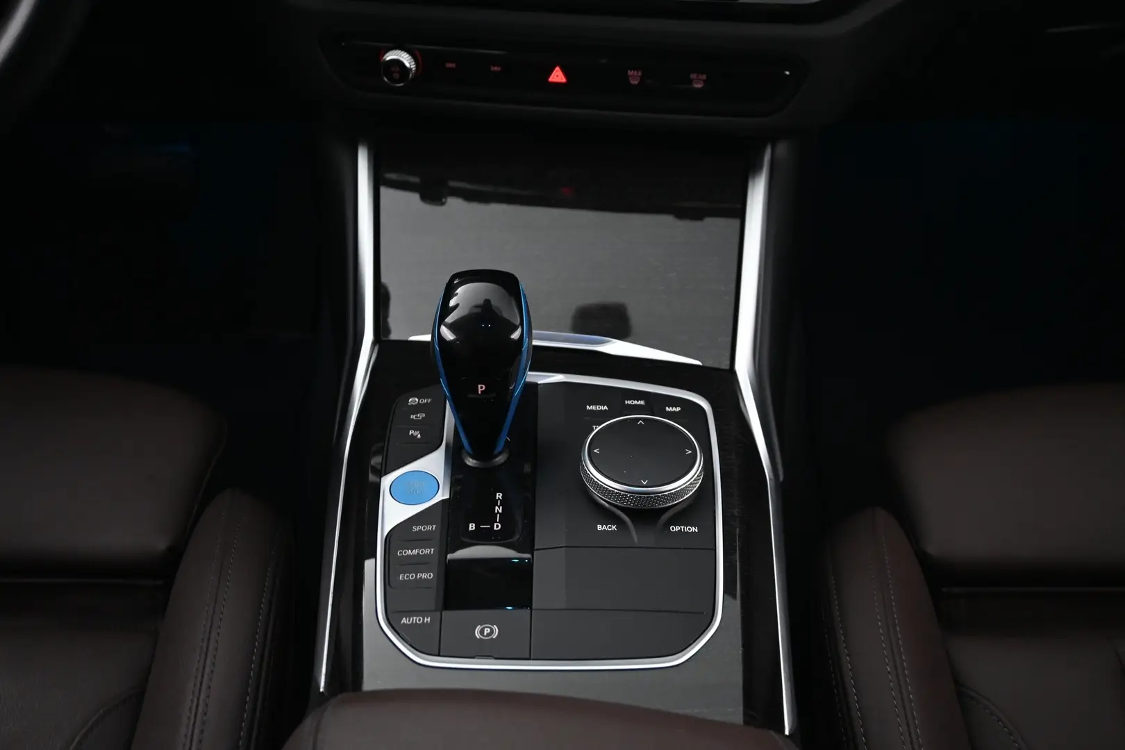 Car Image - 1g0sQFcRIx8Orgqf4jvdwi