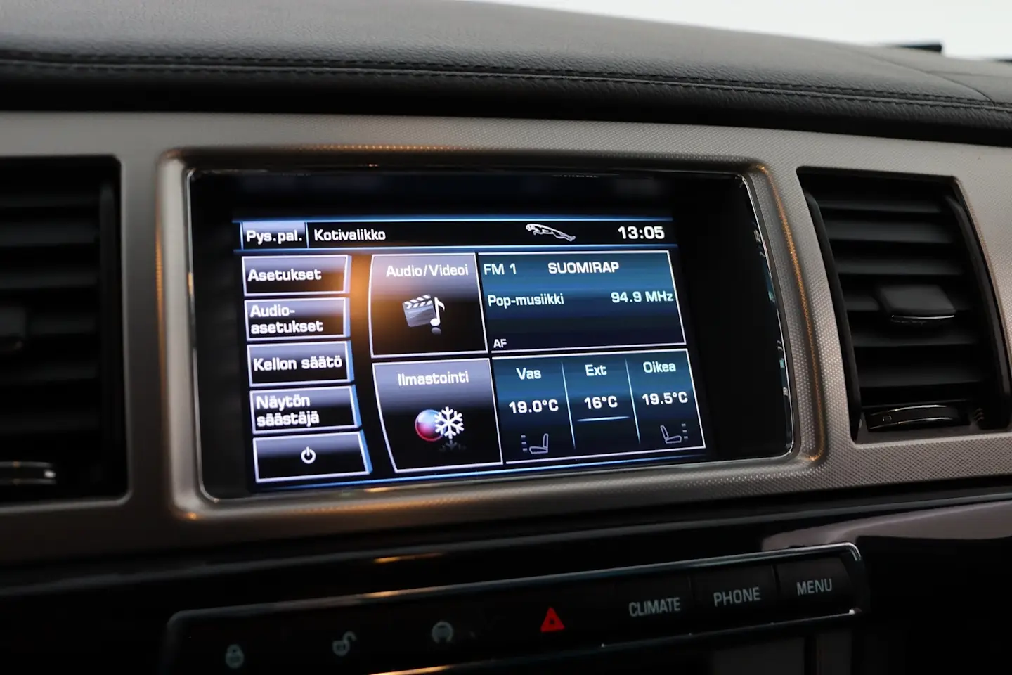 Car Image - 7B6jvSKzw6uVCqlb49rIGX