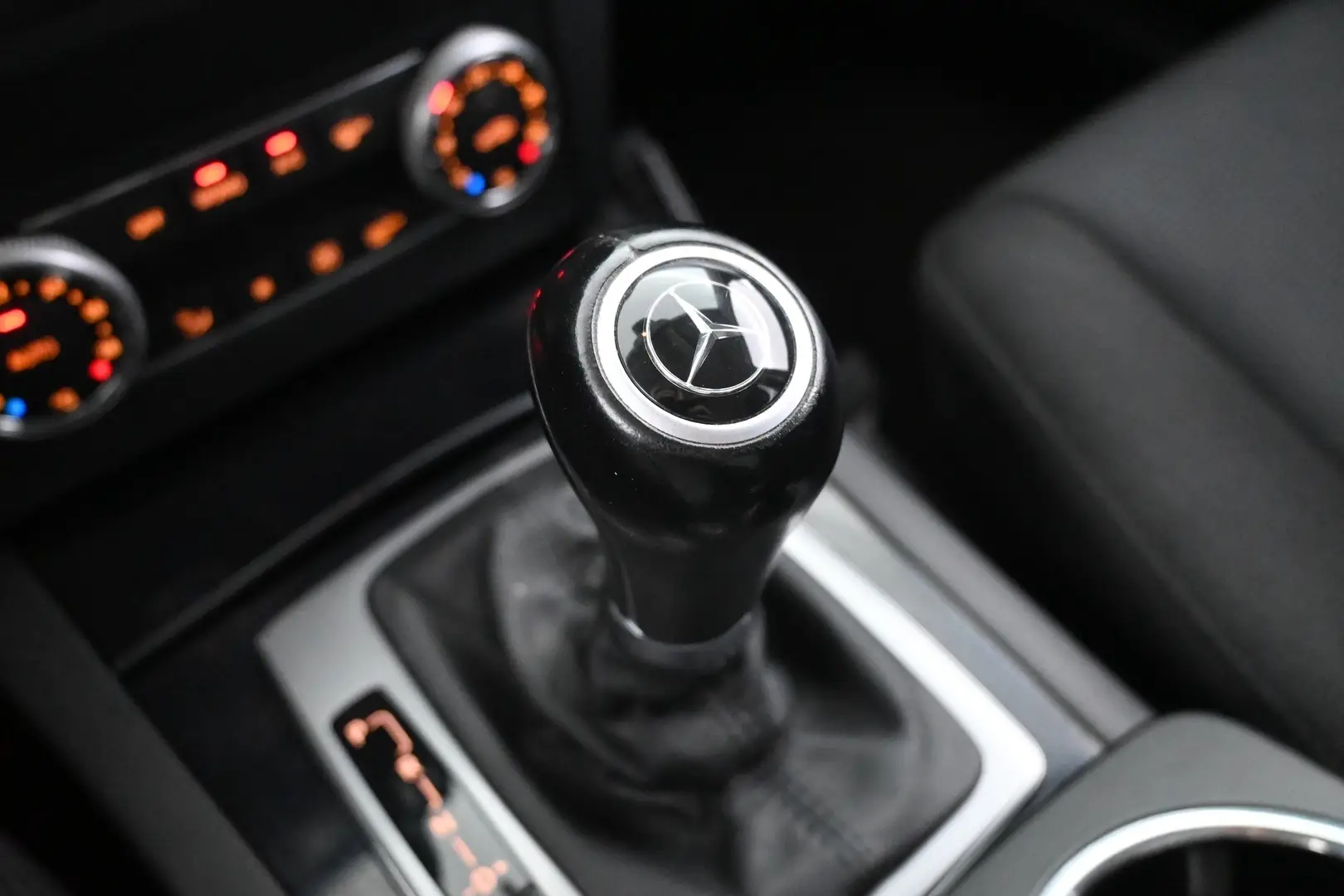 Car Image - 4qOzHF9xYOpYHP9cFv2Tqm