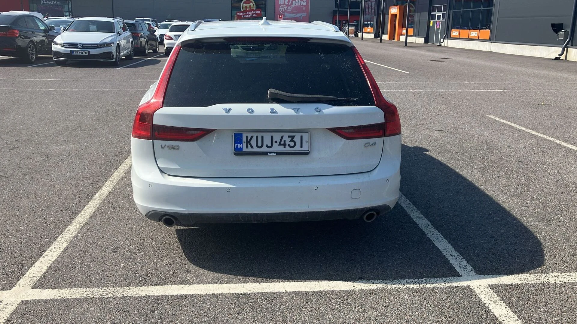Car Image - 4lqpnqEyINC54VNyyfP62t