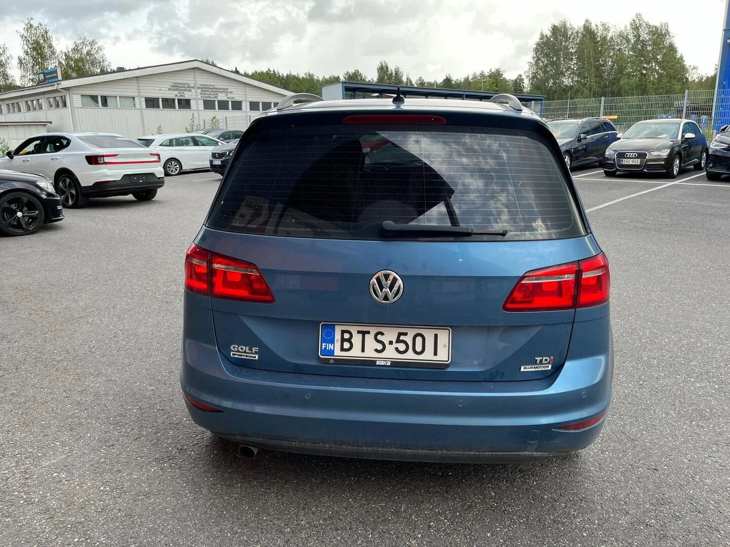 Car Image - 5g9uiF9lJPFqLoWO1YFrBs