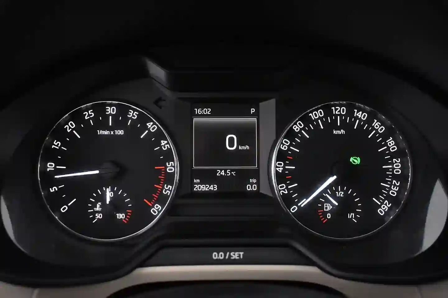 Car Image - 4bSYFC2lZryTqzlsXDJOZC