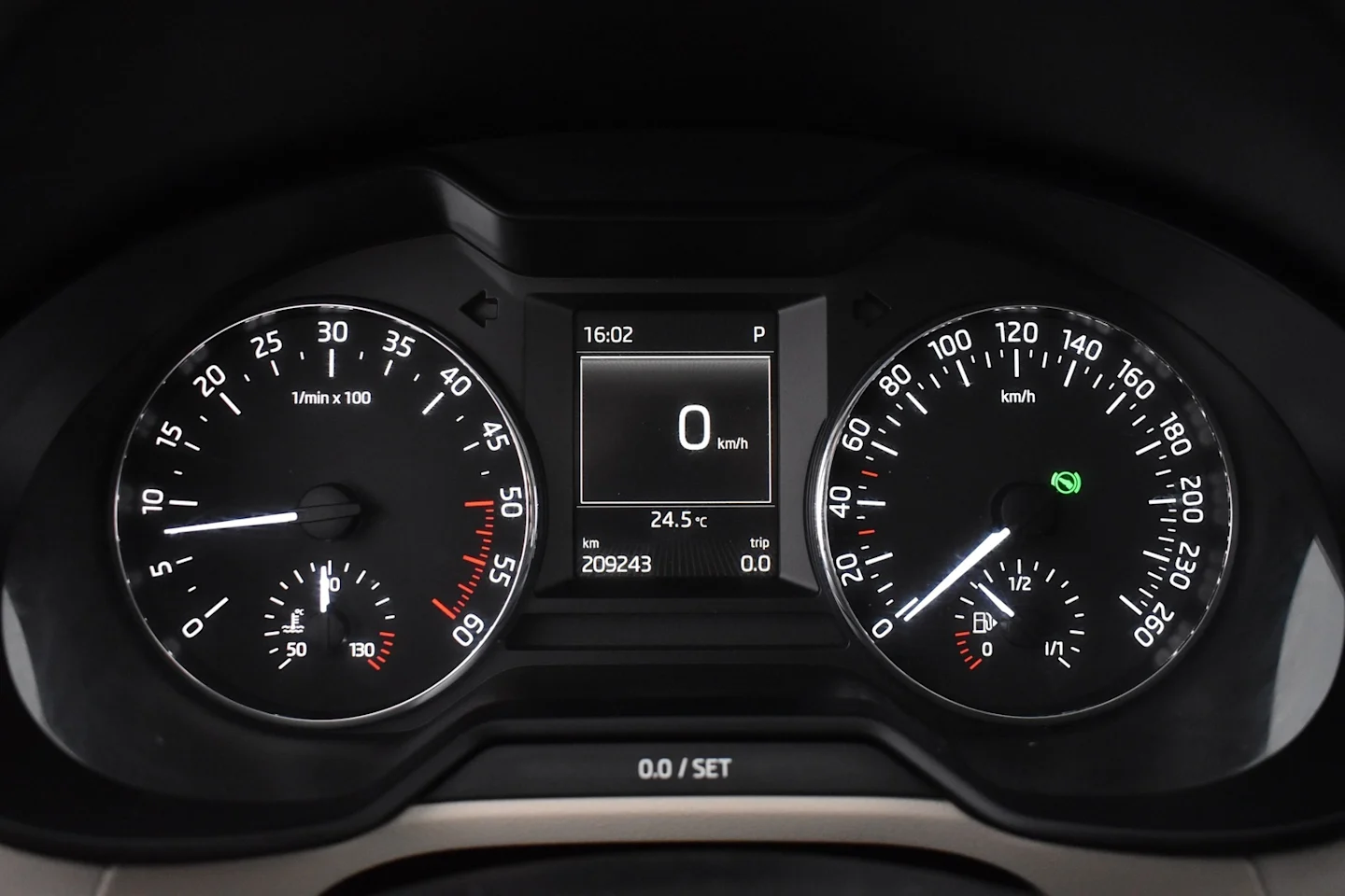 Car Image - 4bSYFC2lZryTqzlsXDJOZC