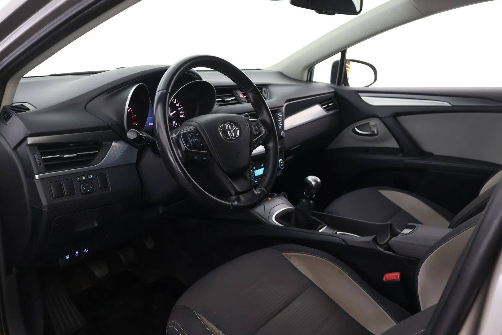 Car Image - 4oCx1q0hn2Om676KLyWuLw