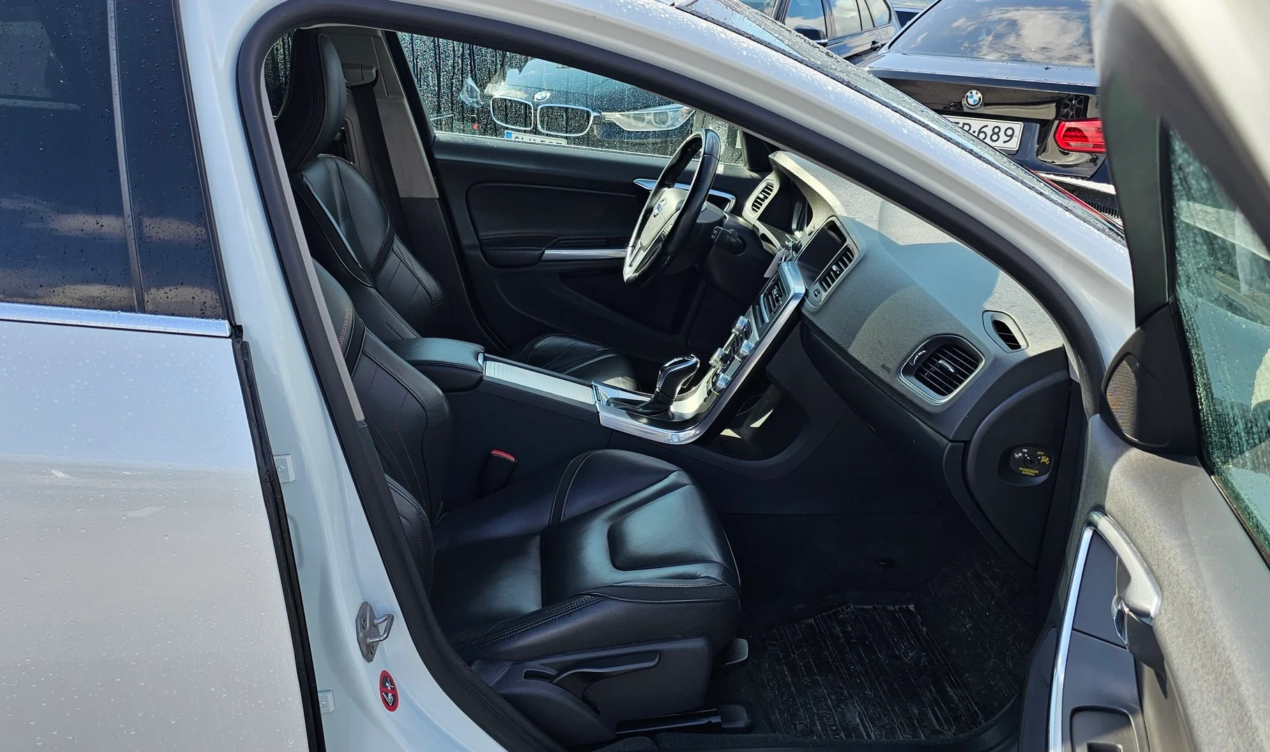 Car Image - 7Hh7ndOHxbiiOgyjpG61EJ