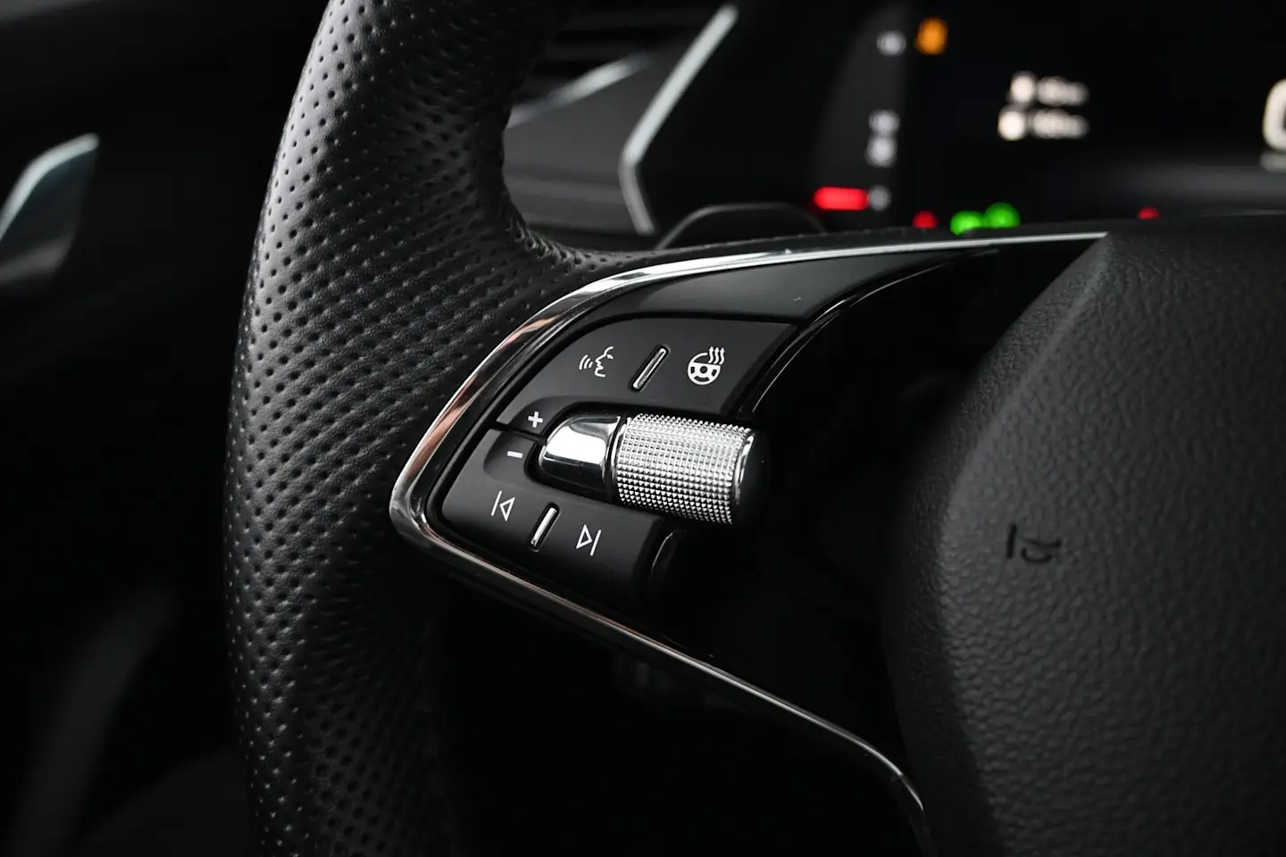 Car Image - 7xtCRWYQx6p1ZO3khQ2vrO