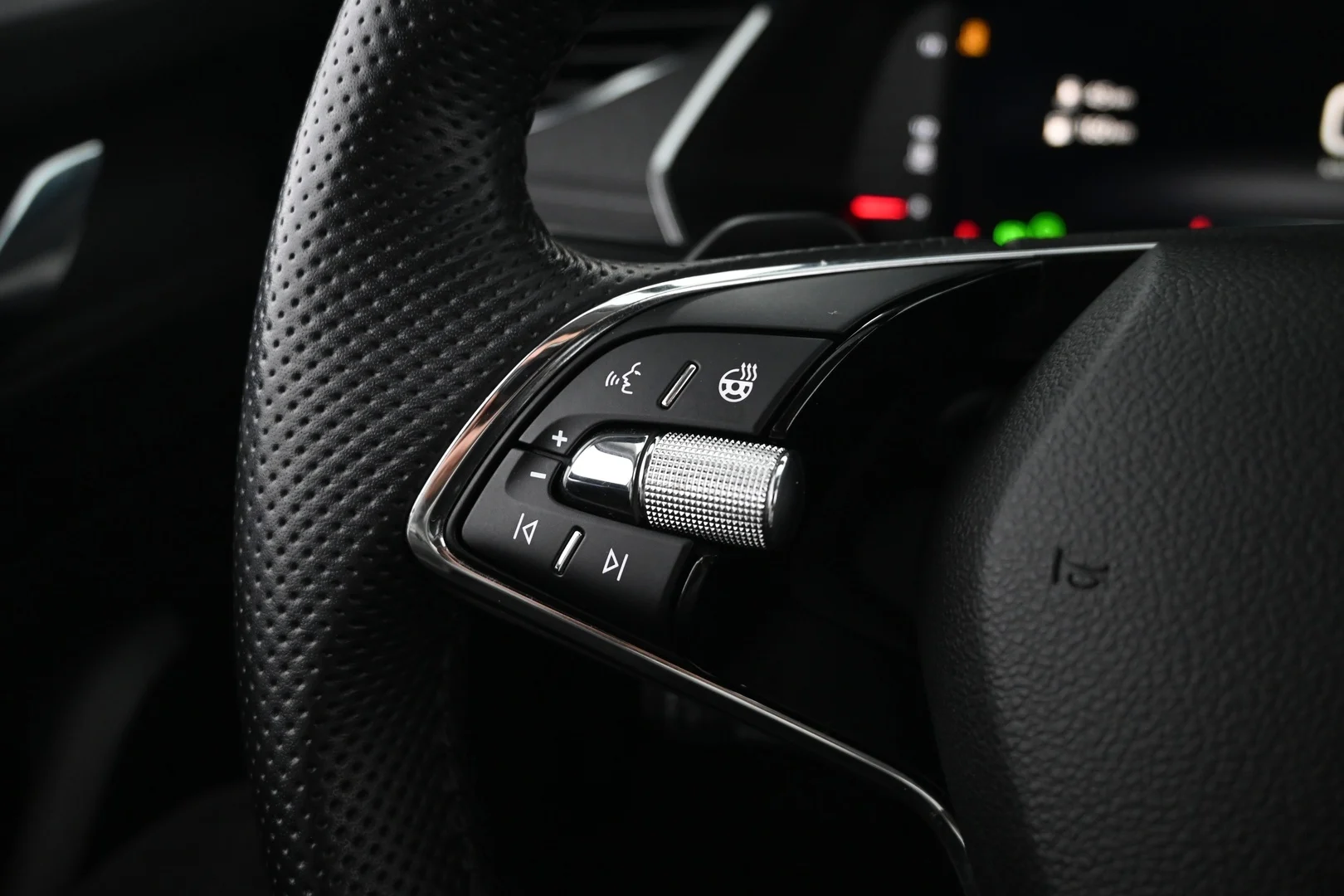 Car Image - 7xtCRWYQx6p1ZO3khQ2vrO