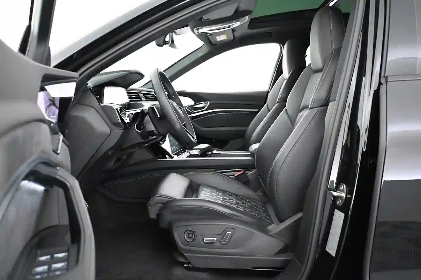 Car Image - 3tzC8X8ytyBBuk49yPc5SG