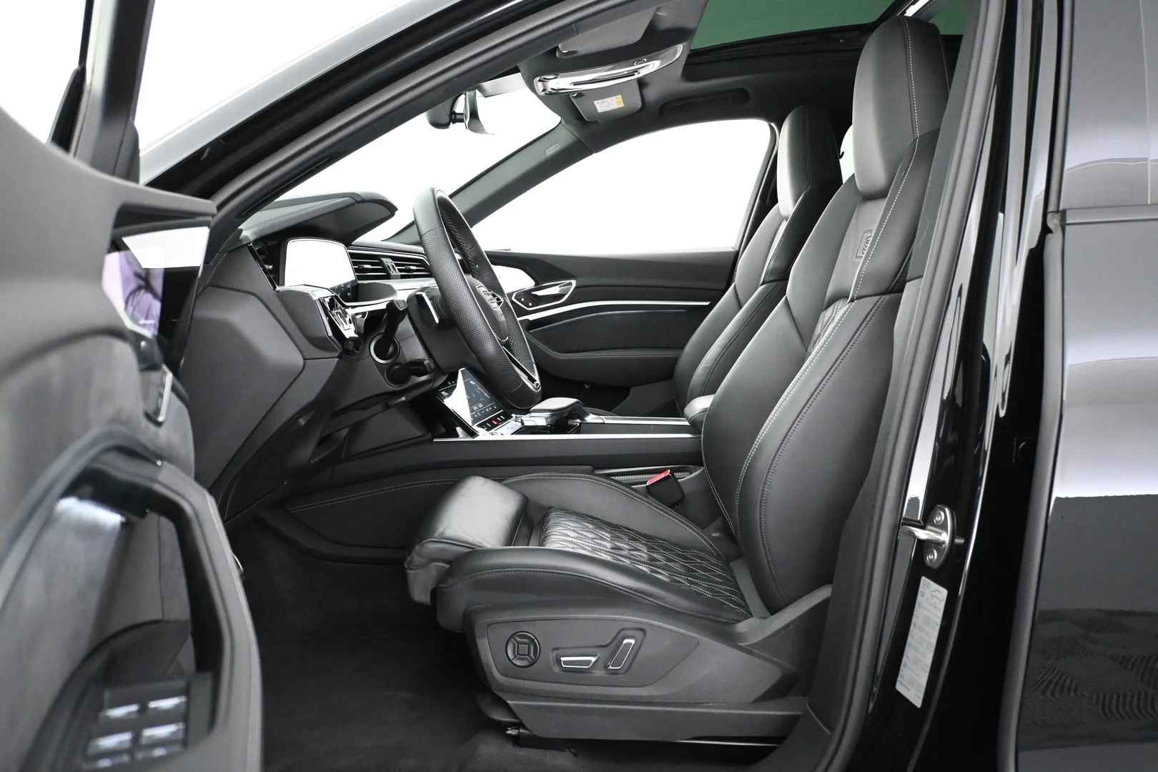 Car Image - 3tzC8X8ytyBBuk49yPc5SG