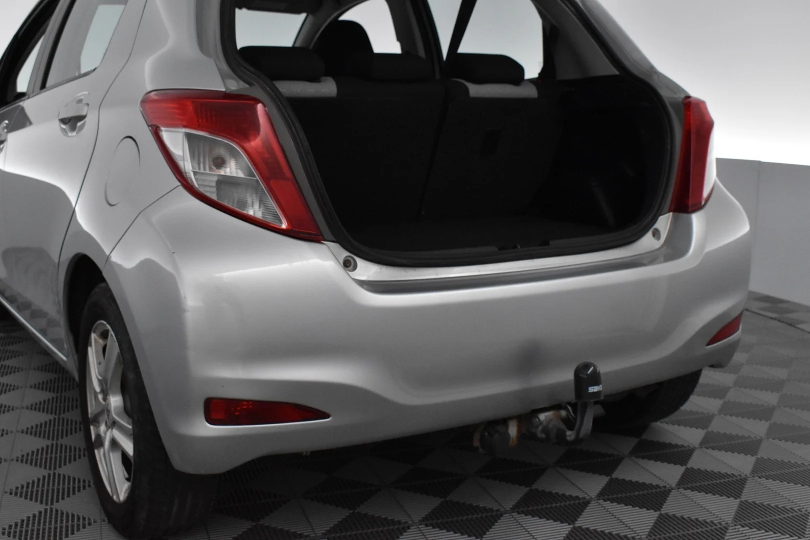 Car Image - 4HBEk3WSPdItdbPFhRrWW9