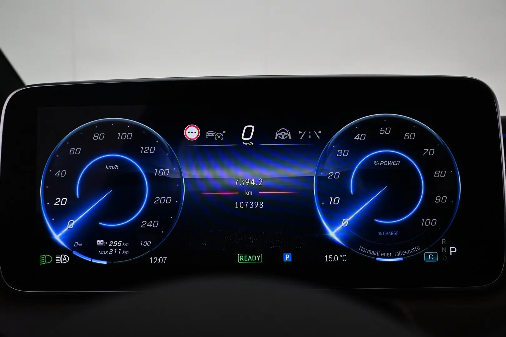 Car Image - 4uFMniCobLlI1ixfmgNNTP