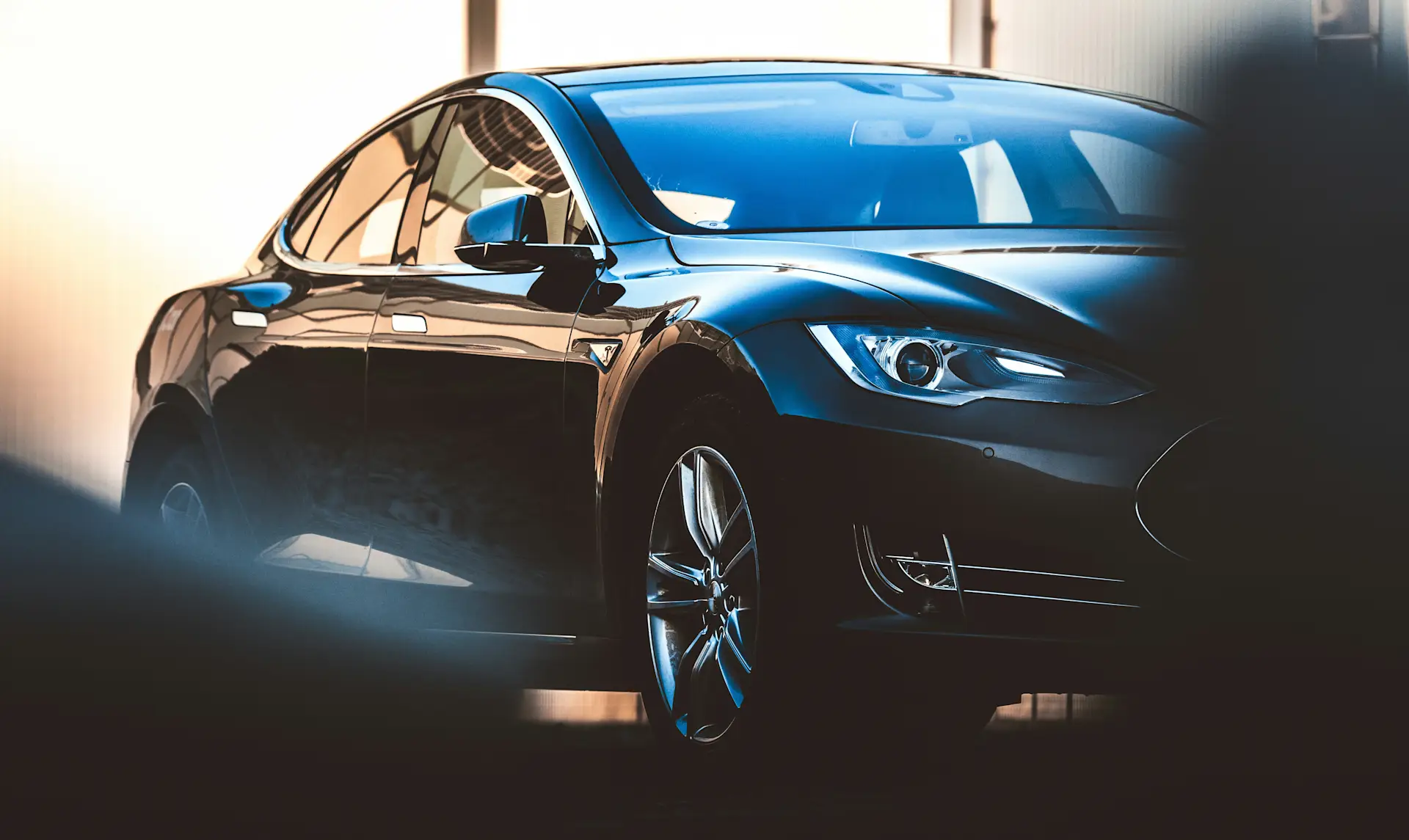 Black Tesla