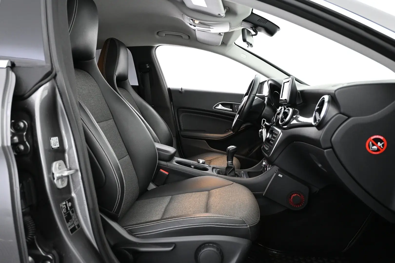 Car Image - 7ymMi03SbAgx9xkMzeZXl3