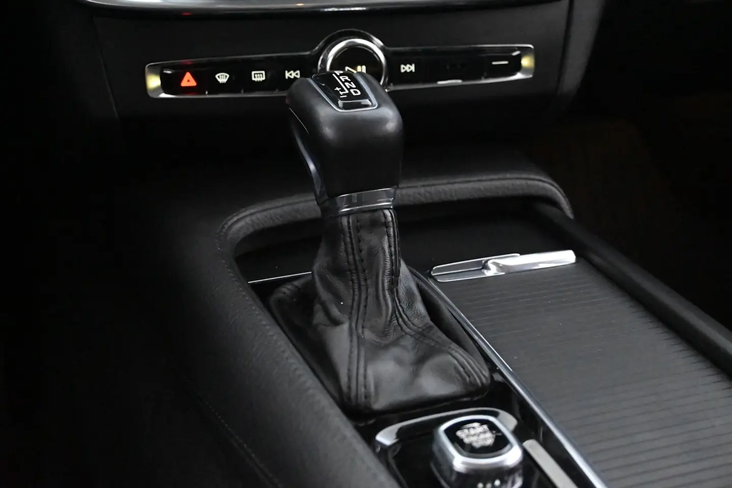 Car Image - XA5lzimtBwIVHtWOGxpCo