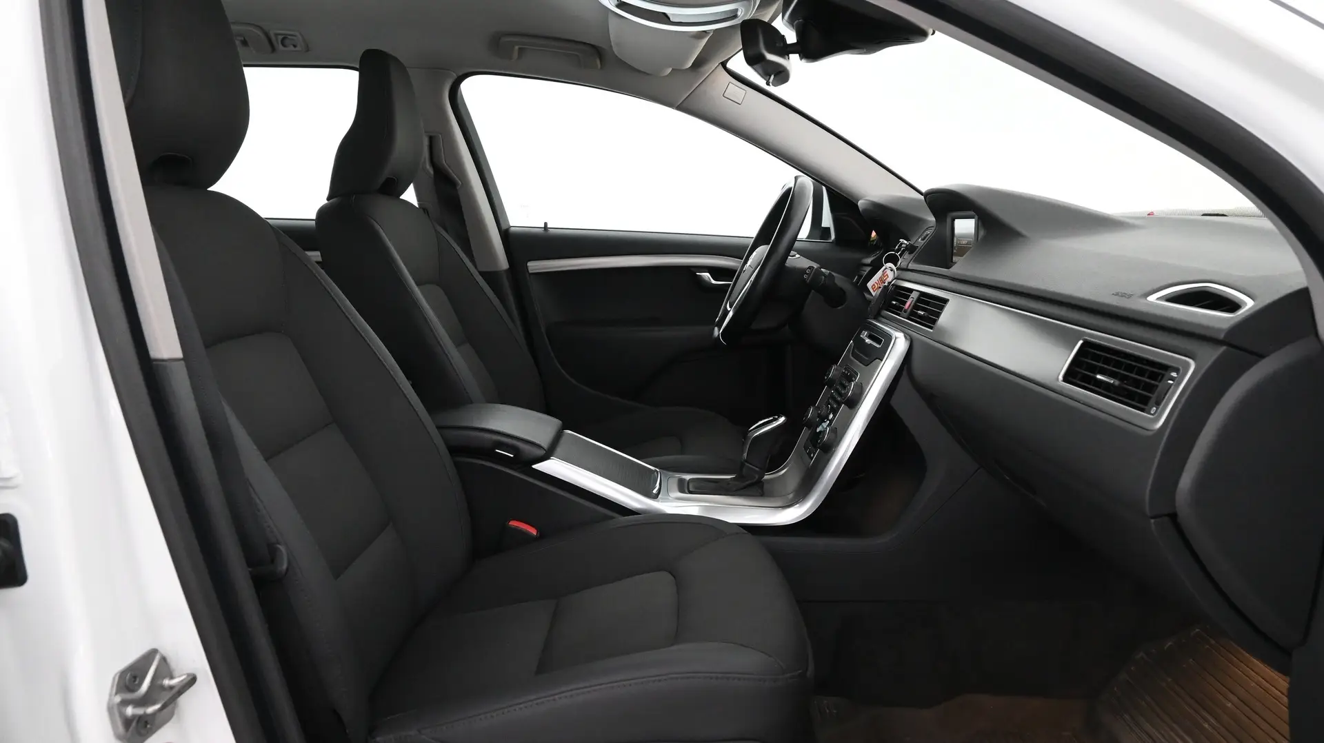 Car Image - 4eGinYPZDMS5jaNHhVcJzp