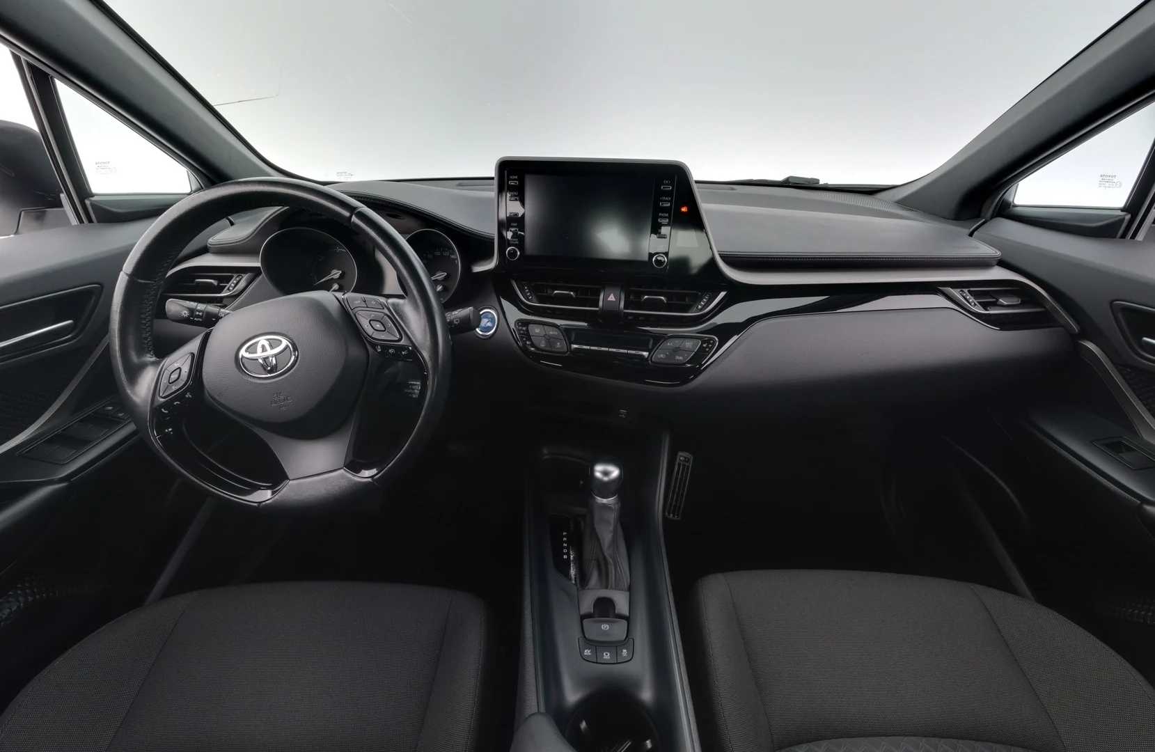 Car Image - 2G7Y7ppFxIftTBvfNrlxjs