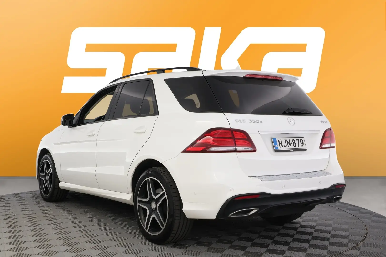 Car Image - 6cDYxjOgWIkX3tE65IFYjb