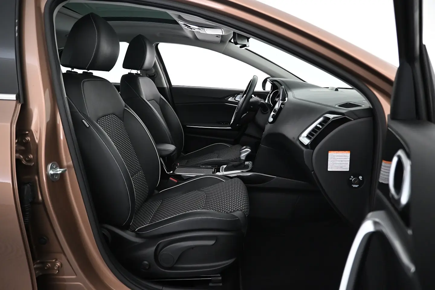 Car Image - mVzSH0z5FOjhJ8fPgX1cm