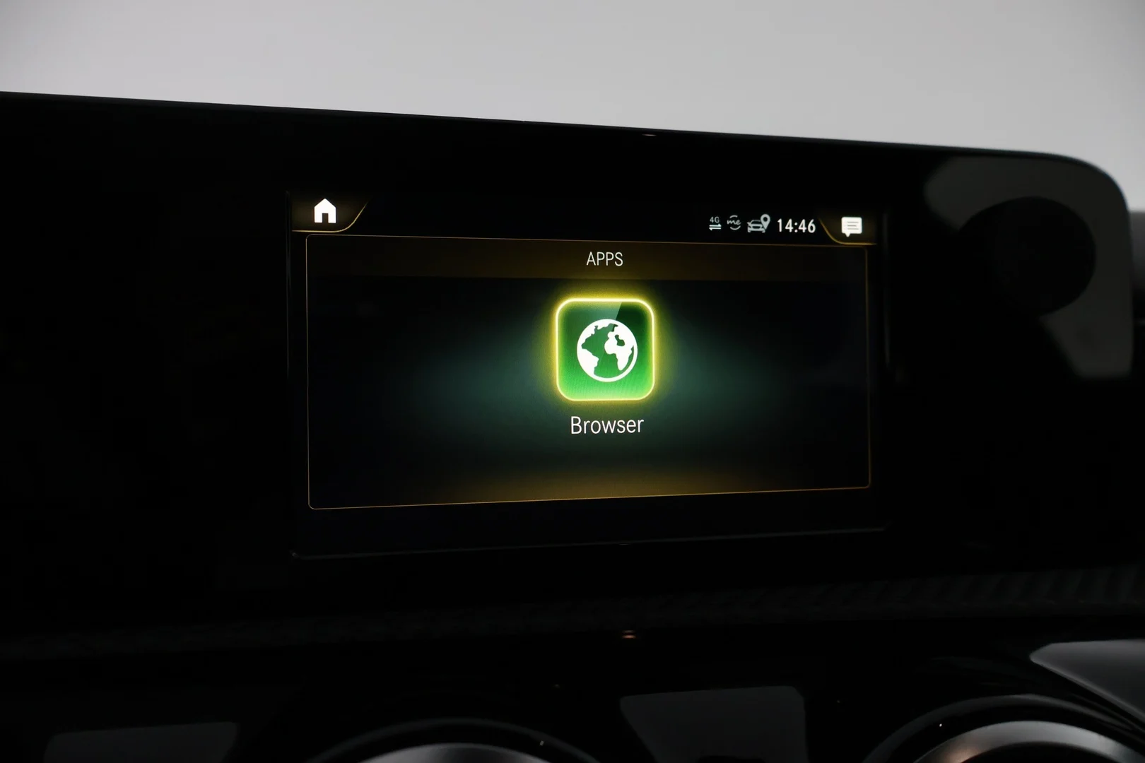 Car Image - hrM2KJwRO1xD3bVzeC21L