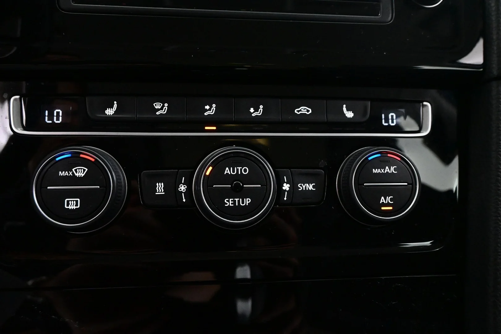 Car Image - 4LTgE7eV4PO4Hd19Tus1i3