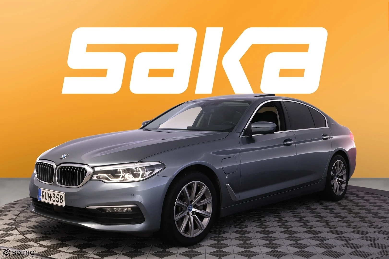 Car Image - 10x7DI300gjr3XC7yxPZQn
