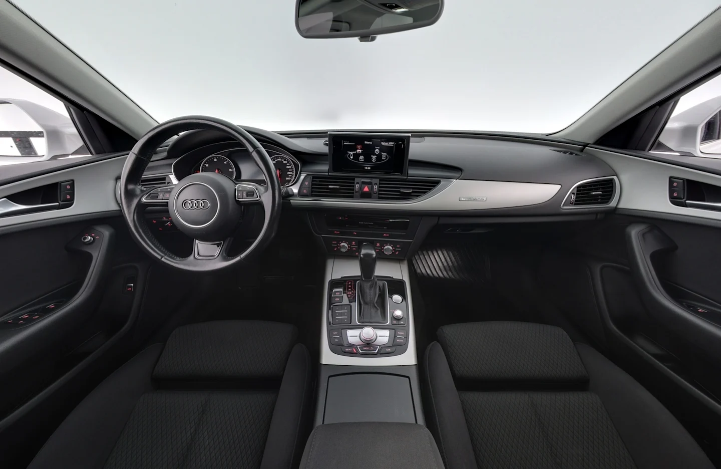 Car Image - 2bzuuQ6DpebRMZEpOcptuF