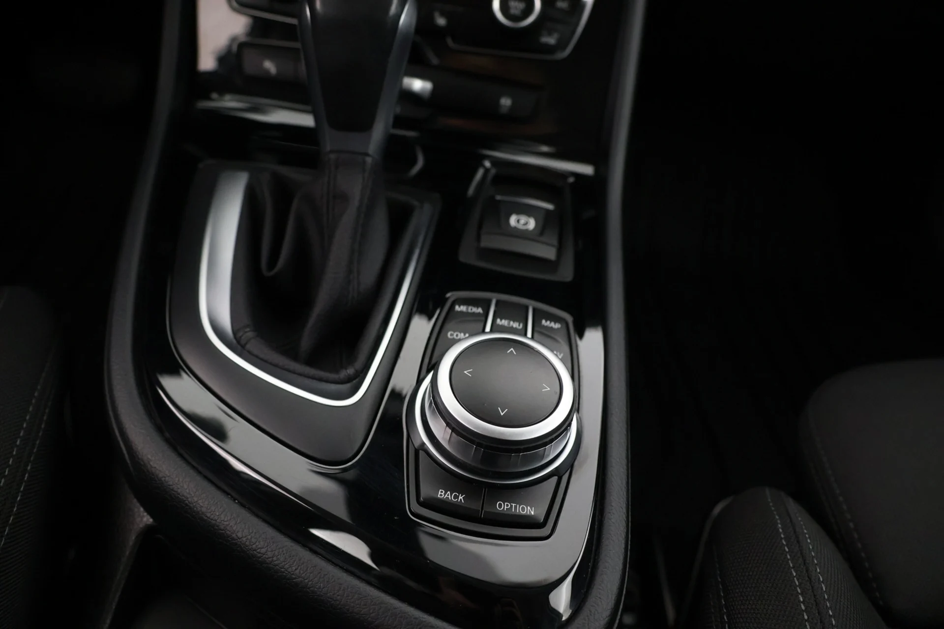 Car Image - 1y20b231b0XKQbh3hD7yBT