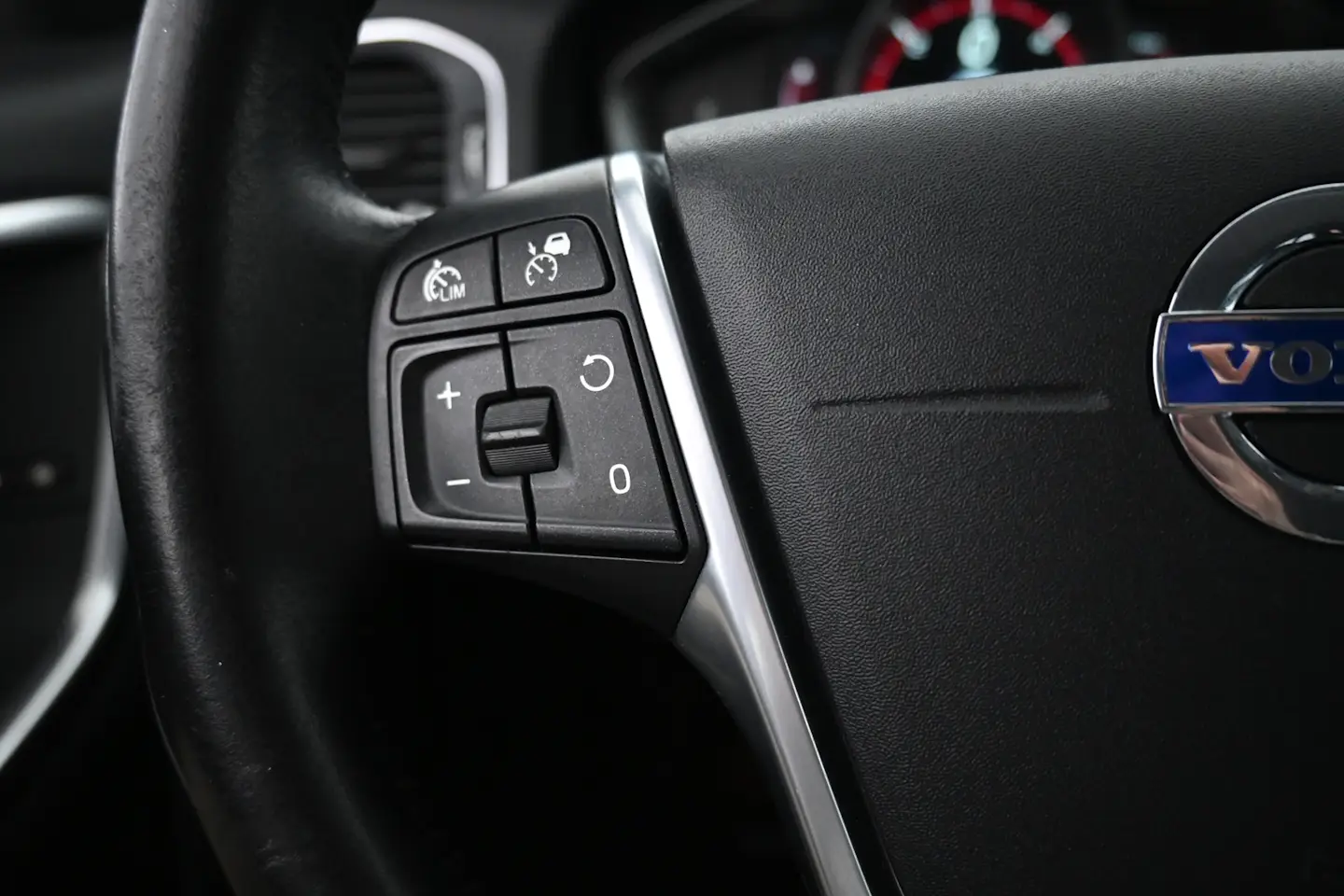 Car Image - 6JhDgodQqb0ZUCxAJBStbl