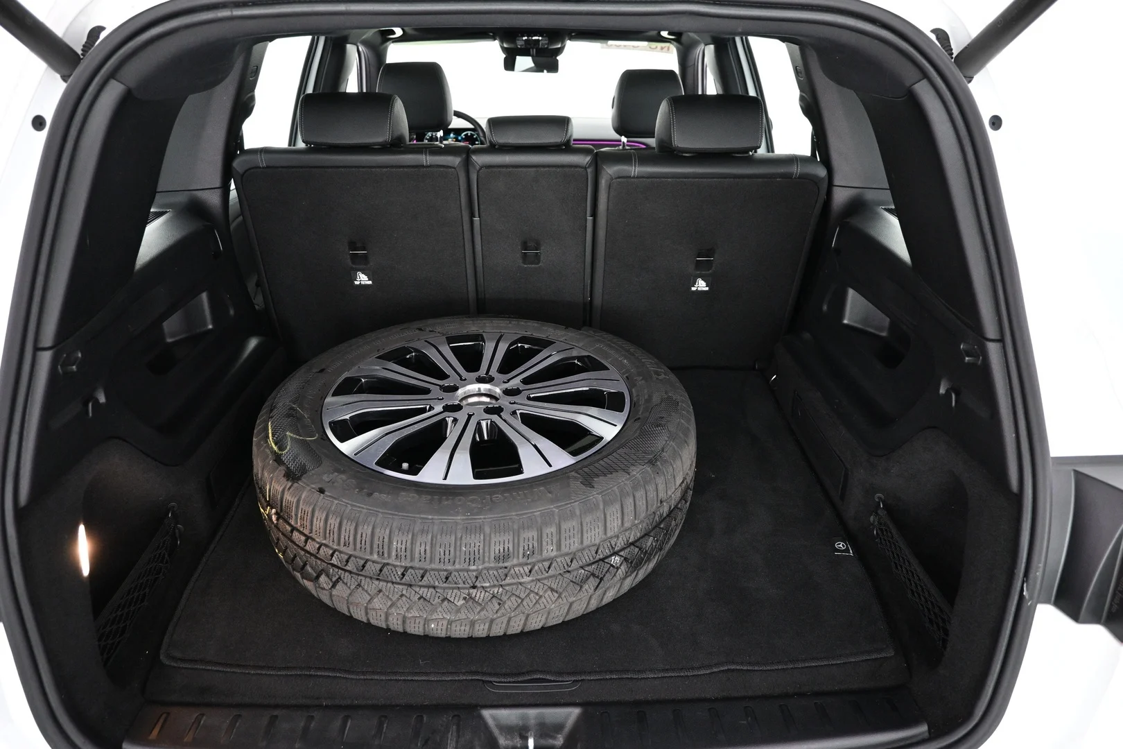 Car Image - 3LohUfKfCBNzkGm7FuEFKM